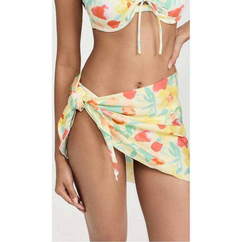 Montce Helena Floral Sarong L/XL